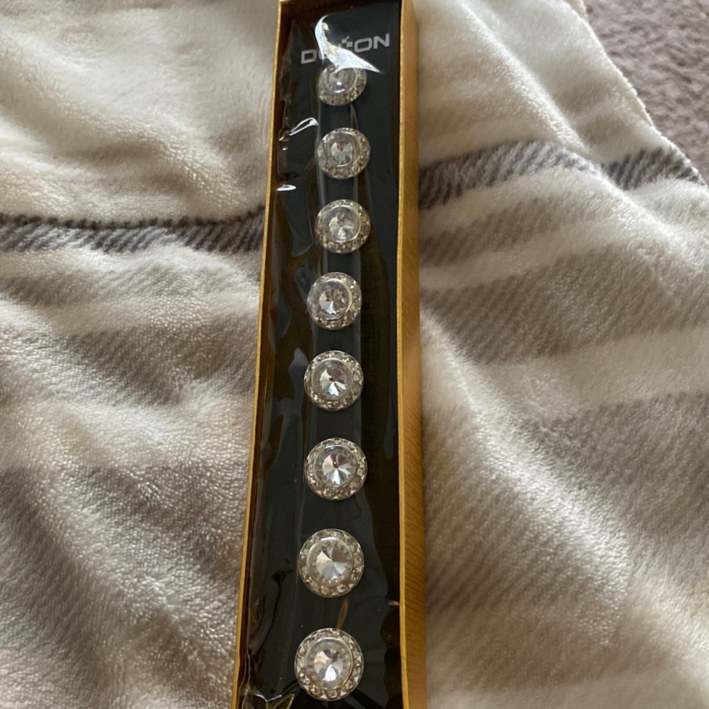 Brand New performance earrings